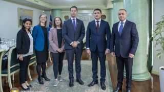 Председатель Следственного комитета РА принял заместителя помощника госсекретаря США Брэндона Йодера: обсуждались вопросы расширения сотрудничества (фото)